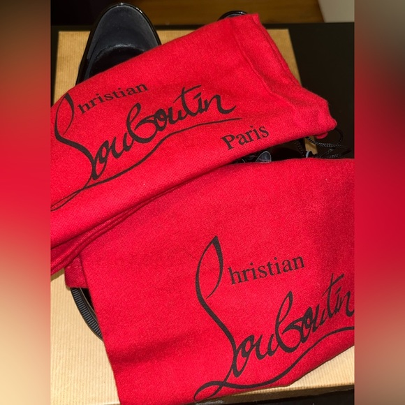 Christian Louboutin Daisy Spikes Loafers
Sz 37 US 7 - Picture 6 of 12